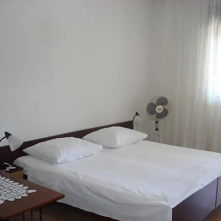 Mate I Dinka Apartment Lokva Rogoznica