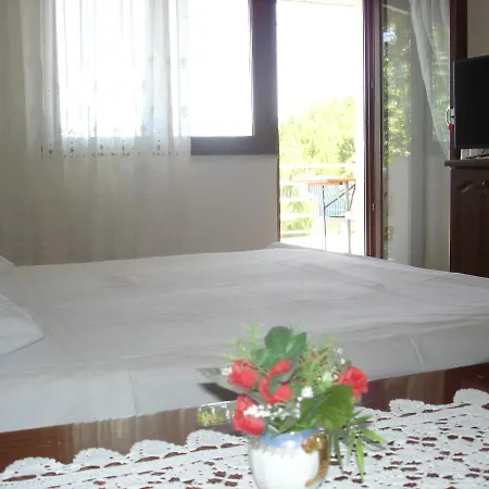 Apartment Mate I Dinka Lokva Rogoznica